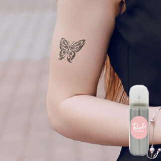 Pochoir Petit papillon avec spray d’encre noir